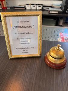 Certifikát, hodnocení, plakát nebo jiný dokument vystavený v ubytování Hotel Schillerplatz
