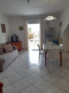 Køkken eller tekøkken på La Brezza, relax nel verde con vista mare