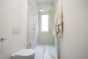 Ένα μπάνιο στο Boutique apartment in Centro città - WIFI +22 φωτογραφίες