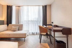 Posezení v ubytování Atour S Hotel Shenzhen Luohu Shuibei + 49 fotografií
