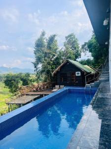Bazén v ubytování Homestay Thác Liên Khương nebo v jeho okolí