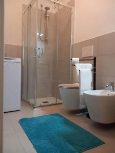 Kúpeľňa v ubytovaní Casa Clusane d'Iseo 2 passi dal lago