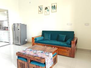 Posezení v ubytování Rawat's Oasis