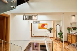 Η κουζίνα ή μικρή κουζίνα στο TreasureRome Trevi Private Palazzo