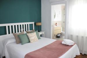 Postel nebo postele na pokoji v ubytování Casa NUEVA CAZORLA + 57 fotografií