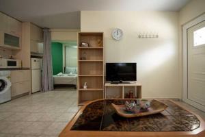 Η κουζίνα ή μικρή κουζίνα στο Kaitis home