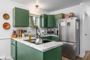 Foto dalla galleria di Little Dipper a Northport