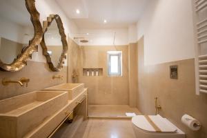Koupelna v ubytování Masseriola Antiche Fogge by Apulia Hospitality