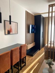 TV o dispositivi per l'intrattenimento presso NLux Nest