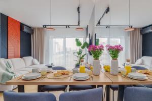 Część wypoczynkowa w obiekcie Apartament Family Green z garażem, klimatyzacją do 6 osób