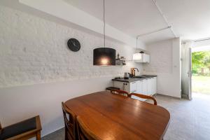 Kuchyň nebo kuchyňský kout v ubytování Apartament Biały + 10 fotografií