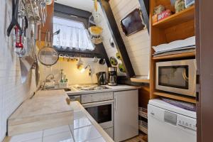 Kuchyň nebo kuchyňský kout v ubytování Ferienhaus Seyer