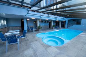 Πισίνα στο ή κοντά στο Hotel Serra Nevada
