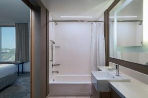 Koupelna v ubytování SpringHill Suites by Marriott Austin Cedar Park