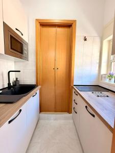 Kuchyň nebo kuchyňský kout v ubytování Casa di Francesco