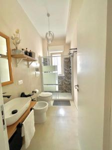 Et badeværelse på onde dell'etna 12 + 36 billeder