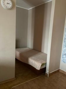 Posteľ alebo postele v izbe v ubytovaní Apartamenty Centrum