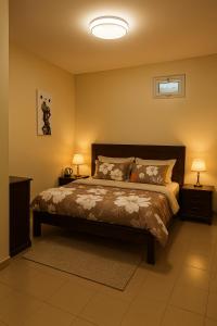 Chambre meublée à Ngor dans une zone calme et accessible客房内的一张或多张床位