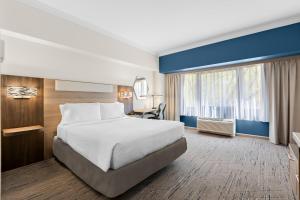 Postel nebo postele na pokoji v ubytování Holiday Inn Express Princeton Southeast by IHG
