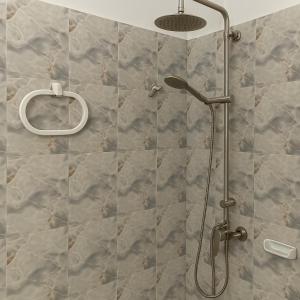 Chambre meublée à Ngor dans une zone calme et accessible的一间浴室