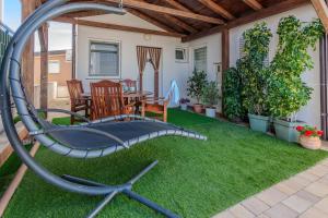 Ogród w obiekcie Apartments Tukara