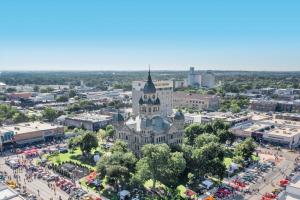 Nespecifikovaný výhled na destinaci Denton nebo výhled na město při pohledu z apartmánu