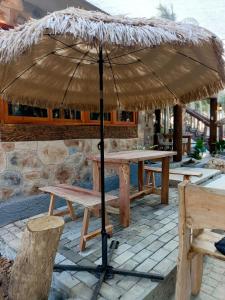 Fotografie z fotogalerie ubytování Rustic Stone House with Beach Access v destinaci Ilogmalino + 37 fotografií