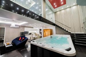 Fotografija u galeriji objekta Luks Lofts Hotel & Residences u gradu Batangas City