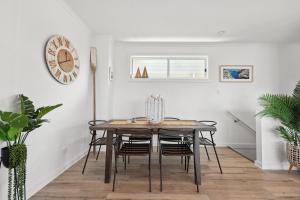 Φωτογραφία από το άλμπουμ του 7 Tabernacle Road Encounter Bay - Linen Included σε Encounter Bay