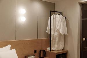 Aventa Hotel客房内的一张或多张床位