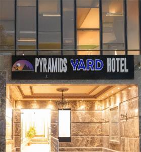 Majutusasutuses Pyramids Yard Hotel olev sertifikaat, autasu, silt või muu dokument
