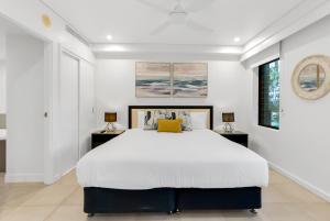 Katil atau katil-katil dalam bilik di Resort-style Swim Out - A True Tropical Oasis +39 gambar