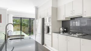 Køkken eller tekøkken på Hunter Valley Lodge