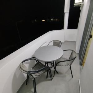 Rõdu või terrass majutusasutuses Apartments Hija