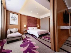 Giường trong phòng chung tại Lavande Hotels·Dongguan Nancheng +251 ảnh