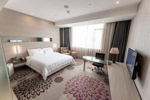 TV/trung tâm giải trí tại Lavande Hotels·Dongguan Nancheng