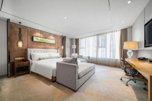 Giường trong phòng chung tại LIA! BEIJING HOTEL +288 ảnh