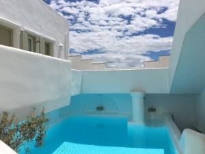 Bazén v ubytování Altana Boutique Hotel nebo v jeho okolí