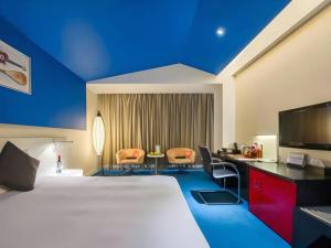 Postel nebo postele na pokoji v ubytování Hotel Soul Suzhou + 232 fotografií