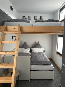Postel nebo postele na pokoji v ubytování Tiny House im Spreewald - Lübbenau