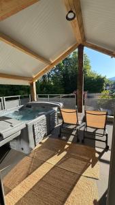 Balkón nebo terasa v ubytování Gîte cosy au cœur de la nature