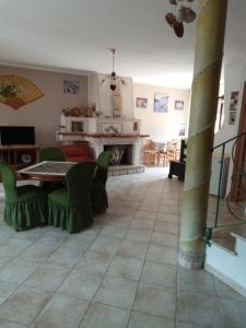 Afbeelding uit fotogalerij van Casa Sidore&Olga affitti brevi in Urzulei