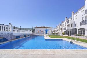 Bazén v ubytovaní Casa Lena Town House With Pool alebo v jeho blízkosti