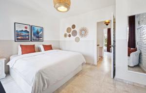 Posteľ alebo postele v izbe v ubytovaní Casa Lena Town House With Pool