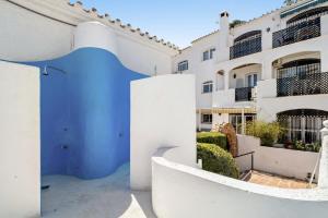 Balkón alebo terasa v ubytovaní Casa Lena Town House With Pool