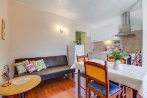 Kuchyň nebo kuchyňský kout v ubytování Apartments Petra