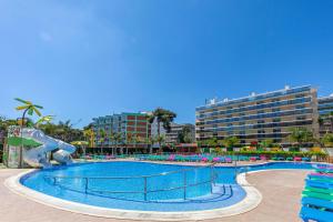 Bazén v ubytovaní Medplaya Hotel Calypso alebo v jeho blízkosti