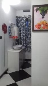 Afbeelding uit fotogalerij van 2 AC Room in KUTHUPARAMBA in Kottayam