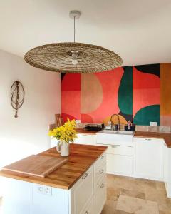Galeriebild der Unterkunft Renovated Silk Farm In Joyeuse in Joyeuse + 14 Fotos