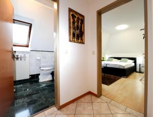 Postel nebo postele na pokoji v ubytování Zimmer u Apartment in Bad Gams Deutschlandsberg